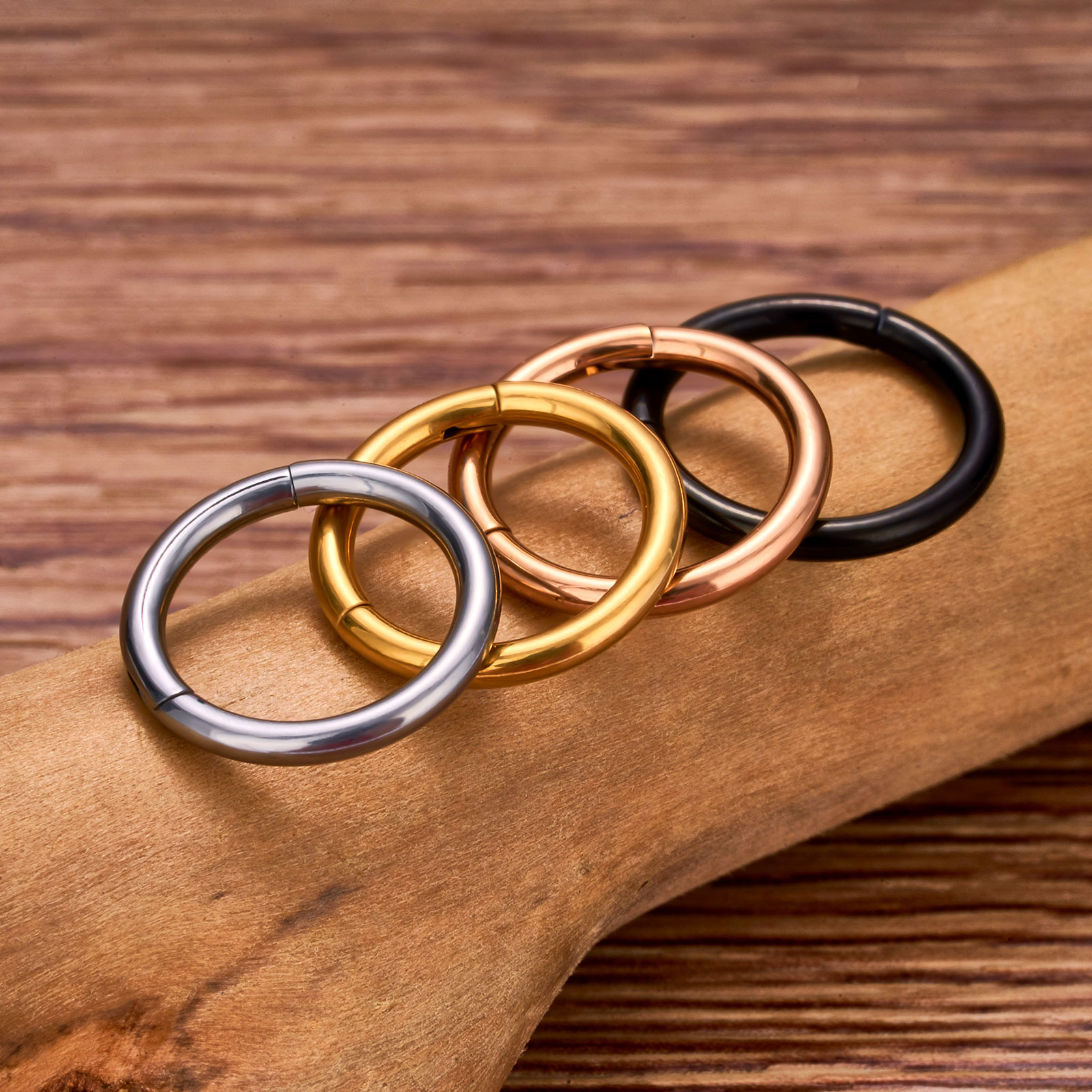 5pcs G23 Titanium Piercing sex - Septum Clicker Ring recension och pris